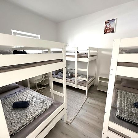 Om Yoga Center Apartman Beszterce Kültér fotó