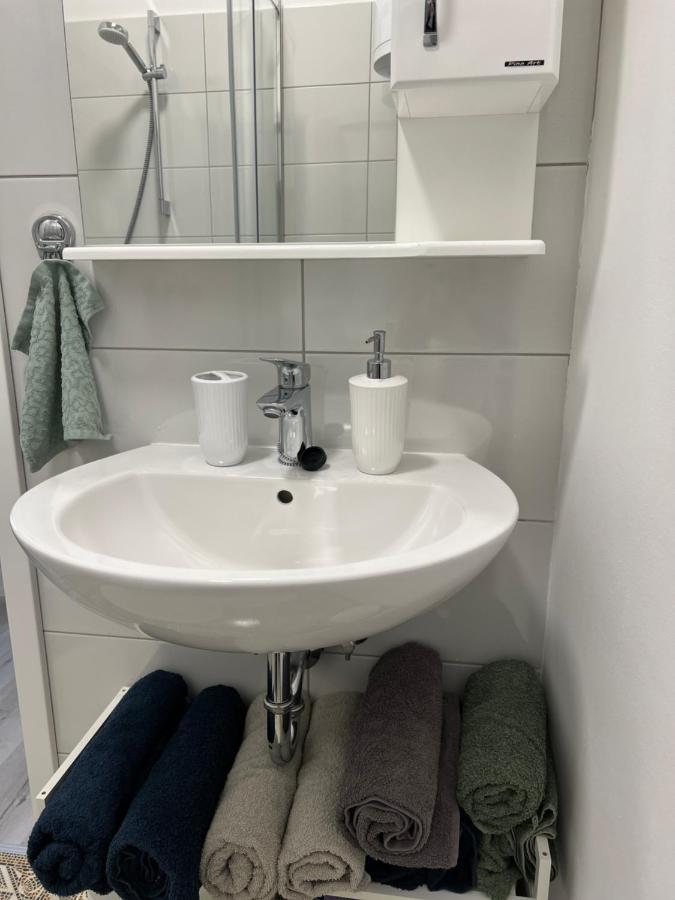 Om Yoga Center Apartman Beszterce Kültér fotó