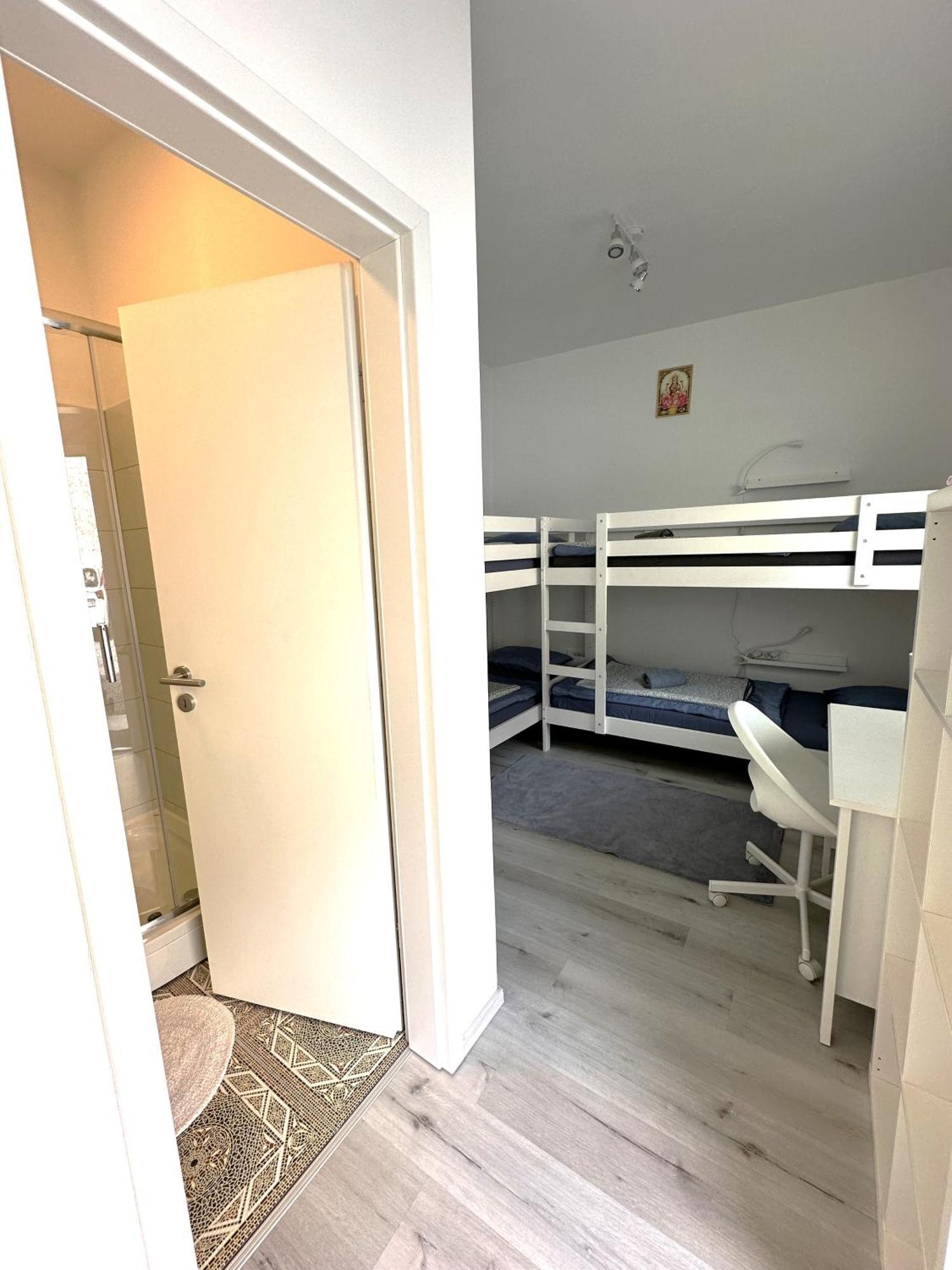 Om Yoga Center Apartman Beszterce Kültér fotó