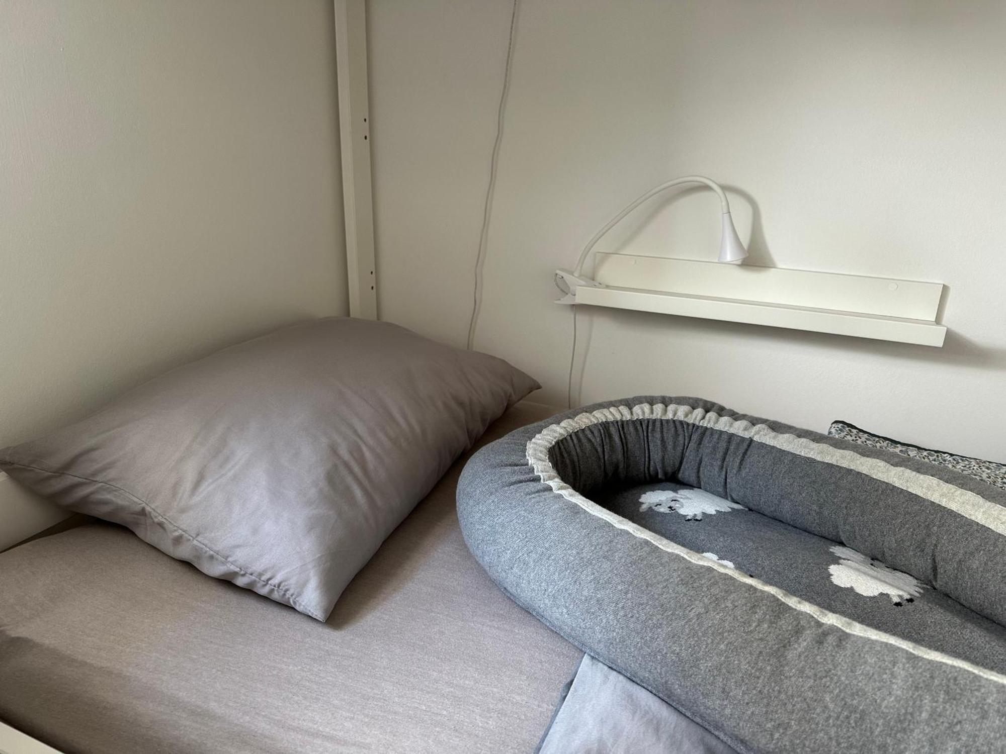 Om Yoga Center Apartman Beszterce Kültér fotó